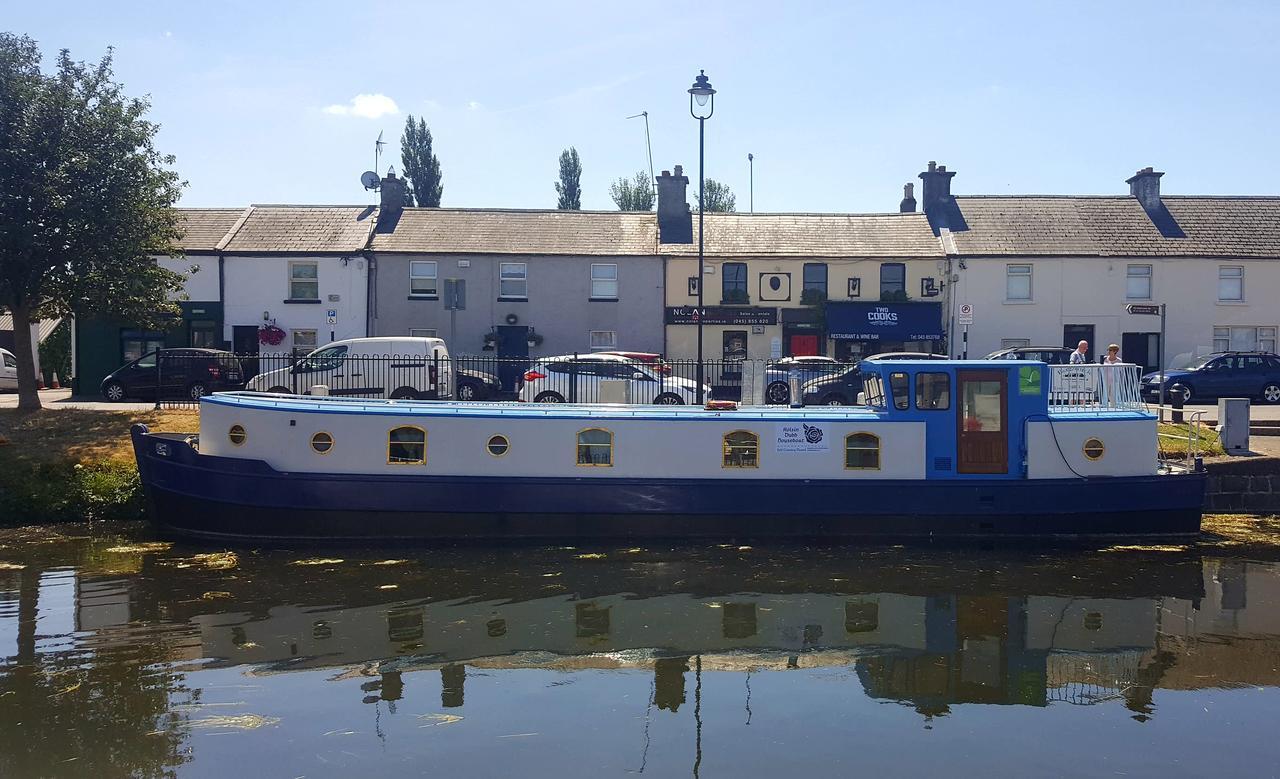 Hotel Roisin Dubh Houseboat Sallins Exterior foto
